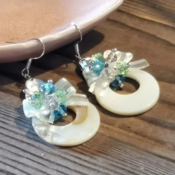 Retro Pearl Shell Czech Crystal White Satin BowsHandcrafted Dangle Earrings - Picture 7 of 8